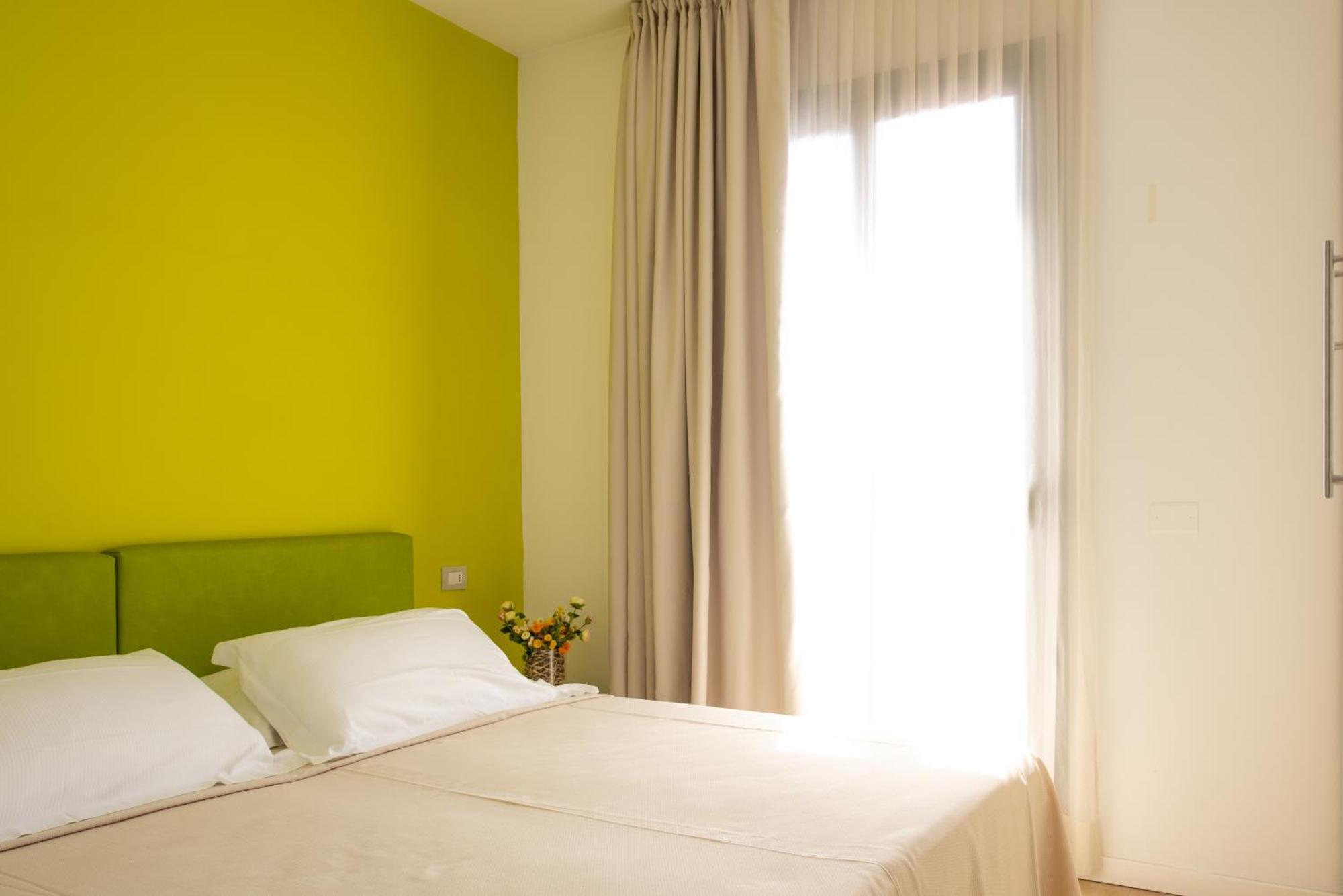 ריצ'יונה Sound Suite Hotel מראה חיצוני תמונה